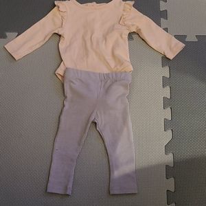 Tahari baby 2 piece outfit